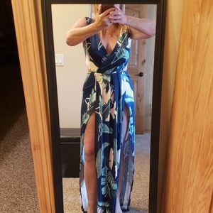 New Sexy unique Hawaiian cover dress - NWOT